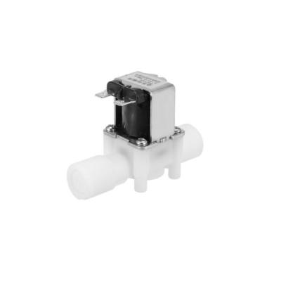 Elektromagnetický ventil 1/2" 12V, plast 